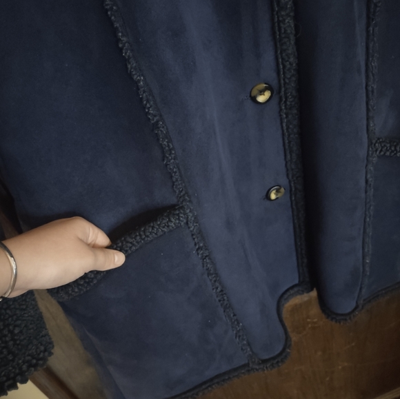 L.L. Bean 70s Style Faux Shearling Sherpa Coat | Navy, Button, Lambskin, Suede - Picture 10 of 14